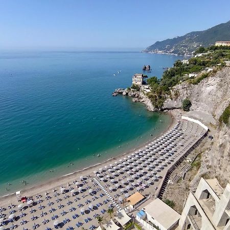 Diana Apartment Salerno Eksteriør bilde